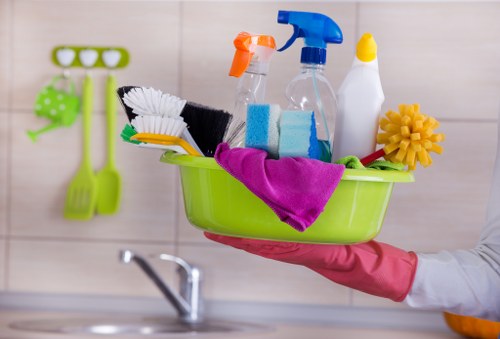 Steam carpet cleaning in a local flat or apartment in SW19