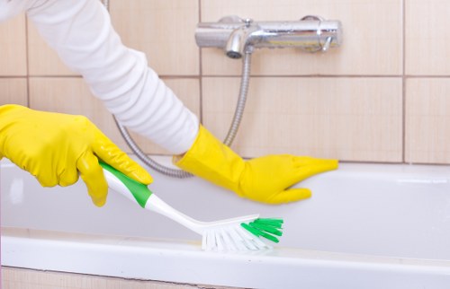 Deep cleaning services for a tidy SW19 property